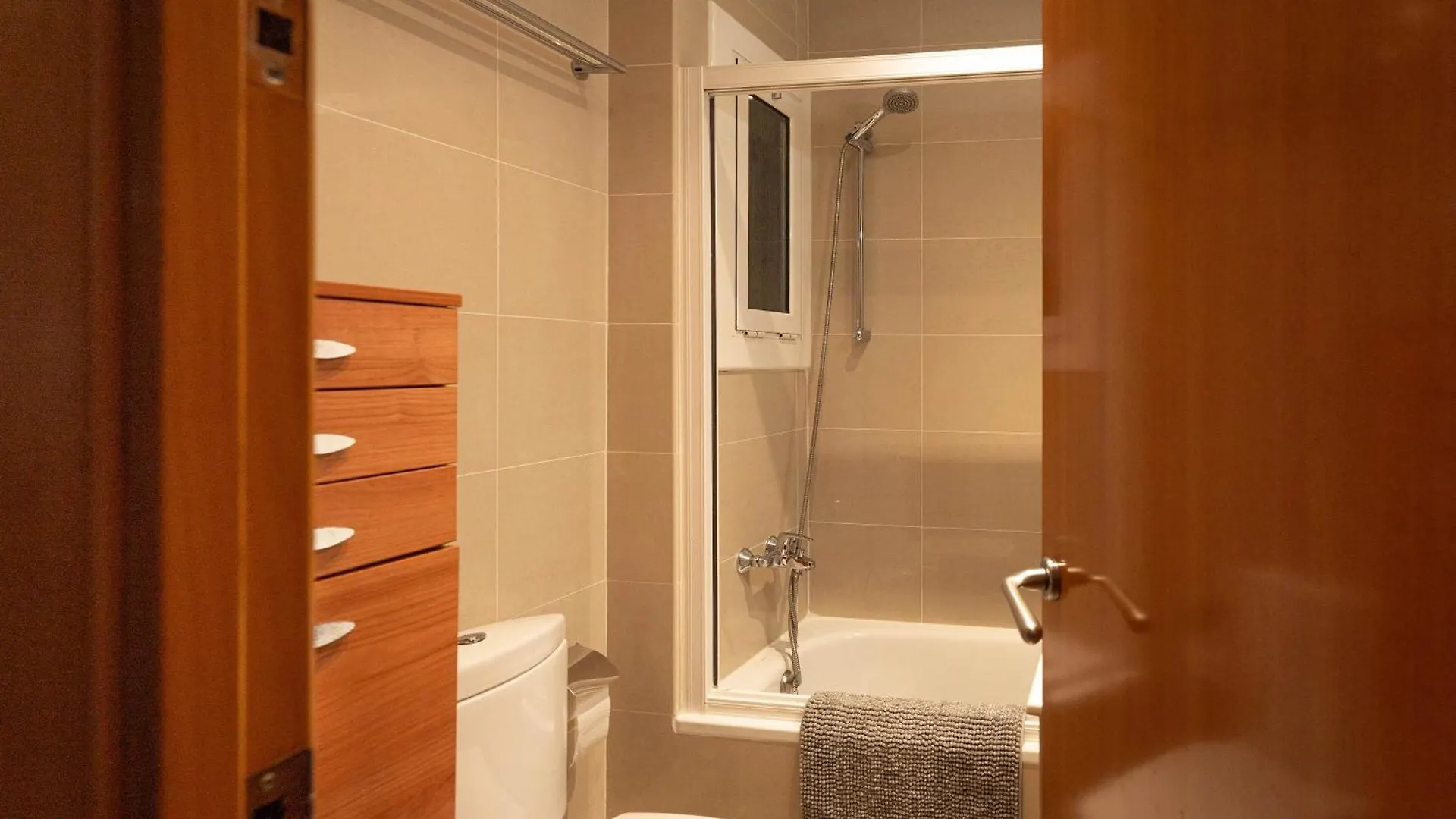 Lindo Apartamento Vila De Gracia Apartment