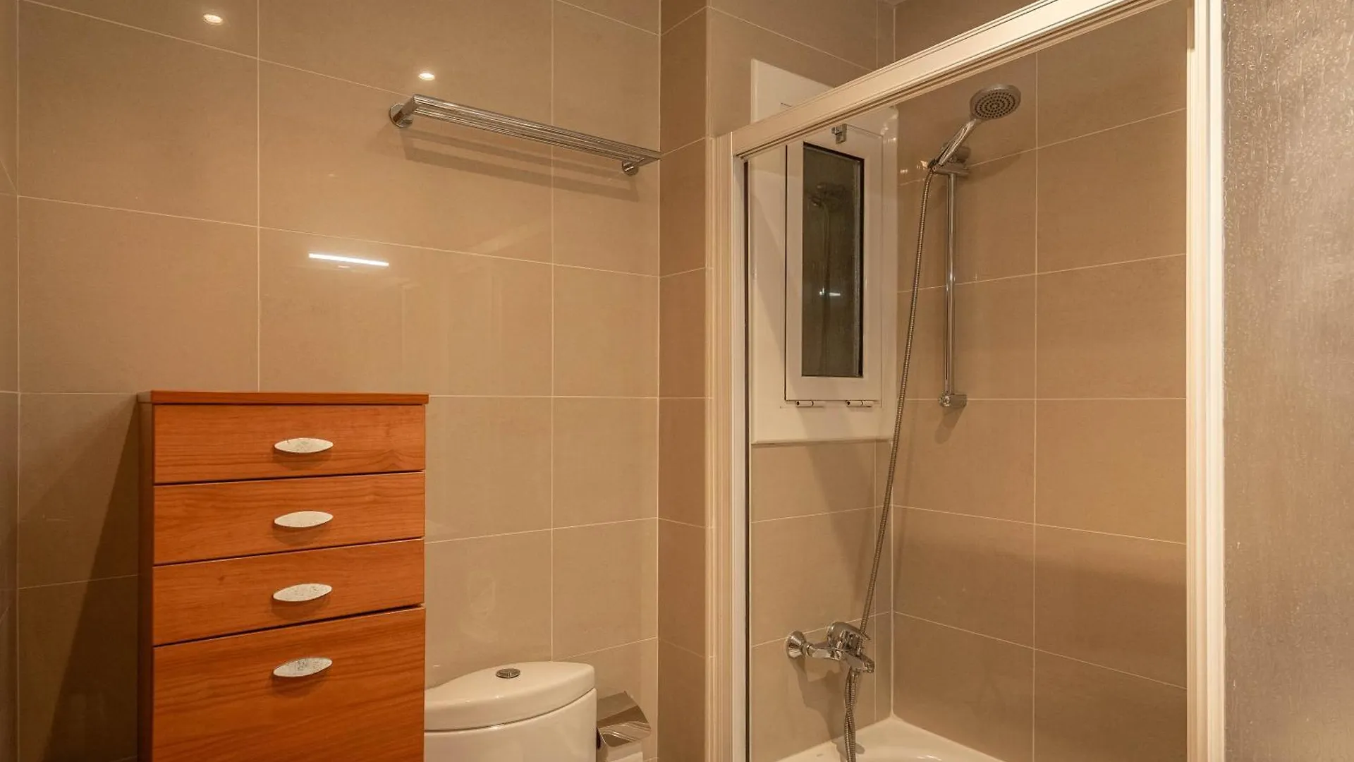 Lindo Apartamento Vila De Gracia